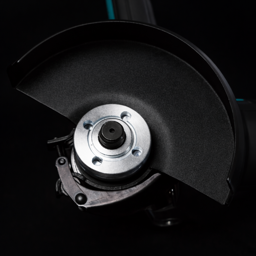 Compact 1200W angle grinder with adjustable speed for 125mm cutting discs