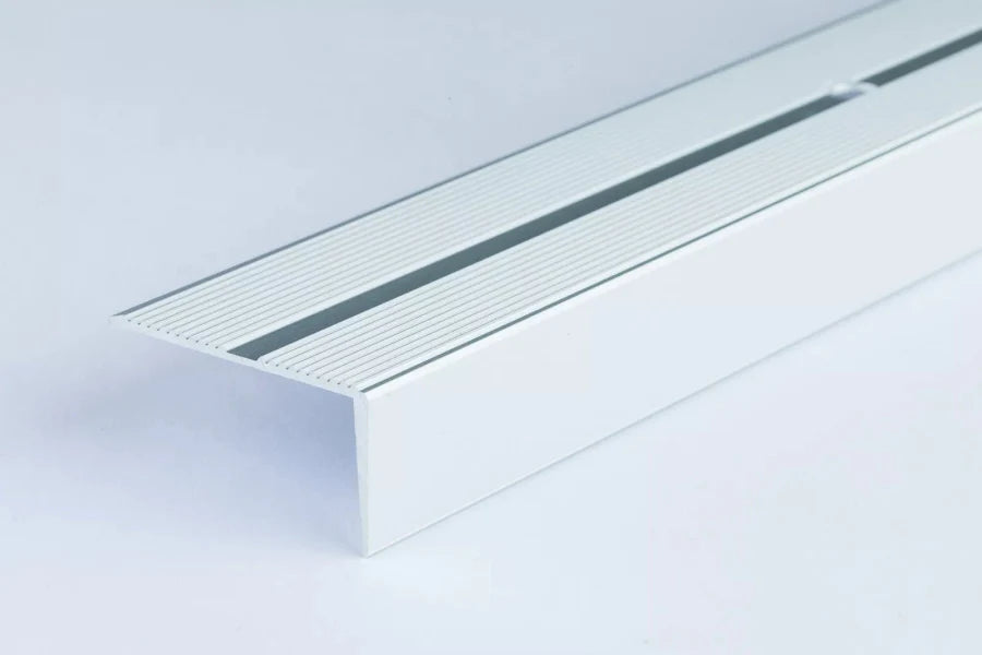 Aluminium Stair Nosing Anodised Grooved Anti-Slip 40 MM x 20 MM