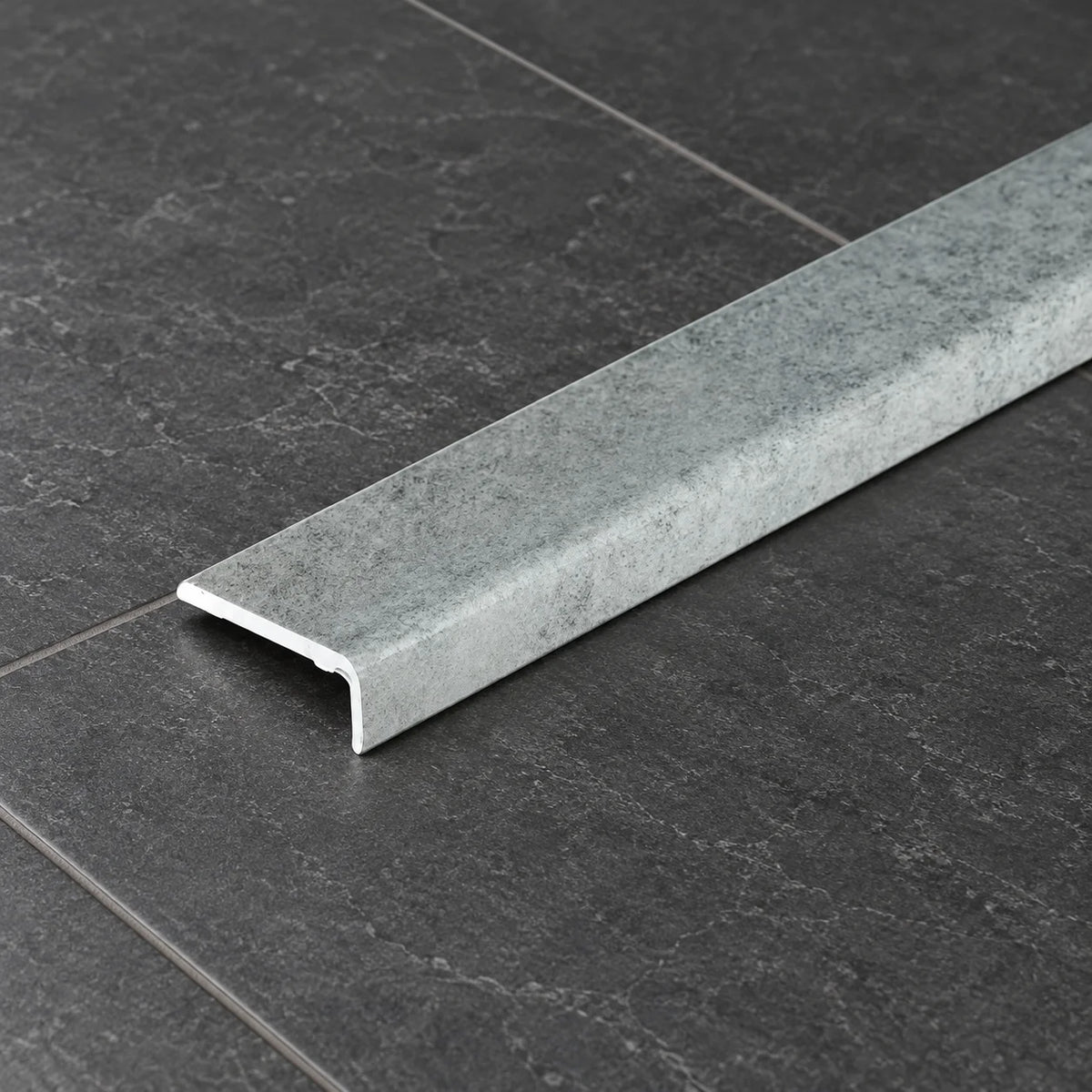 Self Adhesive Floor Trim 25MM X 10MM – Wood Effect and Anodised Aluminium 1m & 2m In Concrete Oak Color