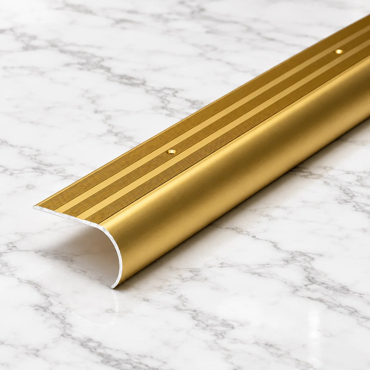 Aluminium Bullnose Stair Nosing Curved Metal Step Edge Trim 62mm x 38mm in gold