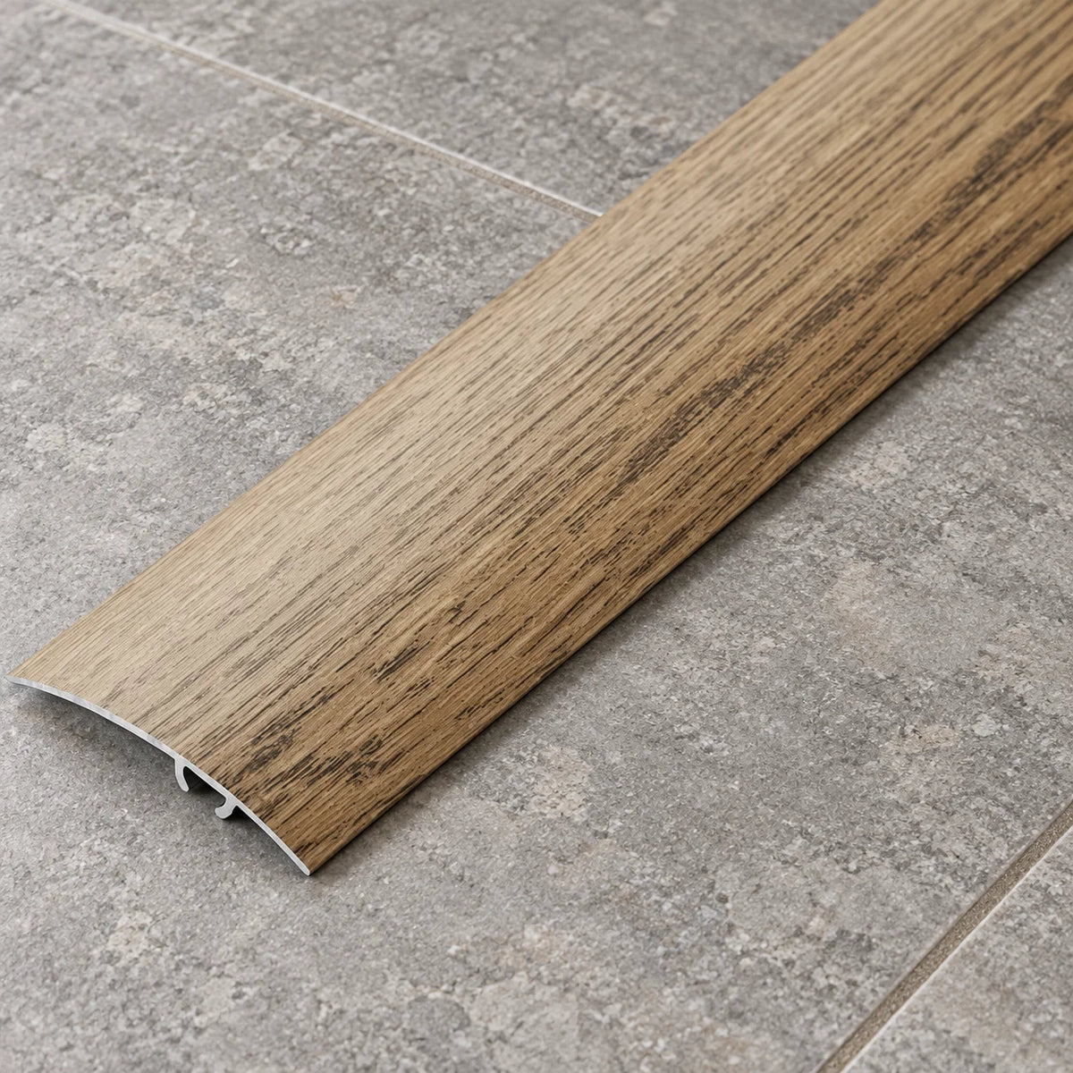 47mm Aluminium Wood Effect Door Threshold Strip – 930mm In Natural Oak Color