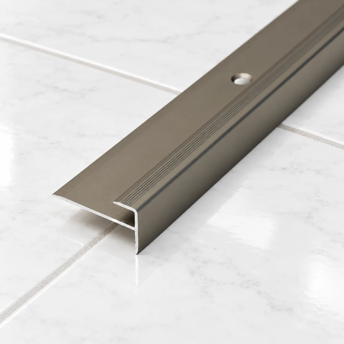 3mm LVT Aluminium Stair Nosing Outer Corner – 900mm & 2500mm Screw Fix In Champagne Color