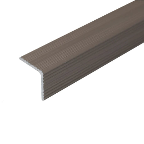 A40 25 x 25mm Cayrus Aluminium Non Slip Ribbed Treads in Champagne