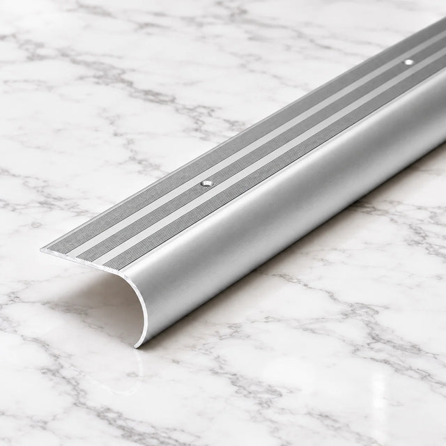 Aluminium Bullnose Stair Nosing Curved Metal Step Edge Trim 62mm x 38mm in silver